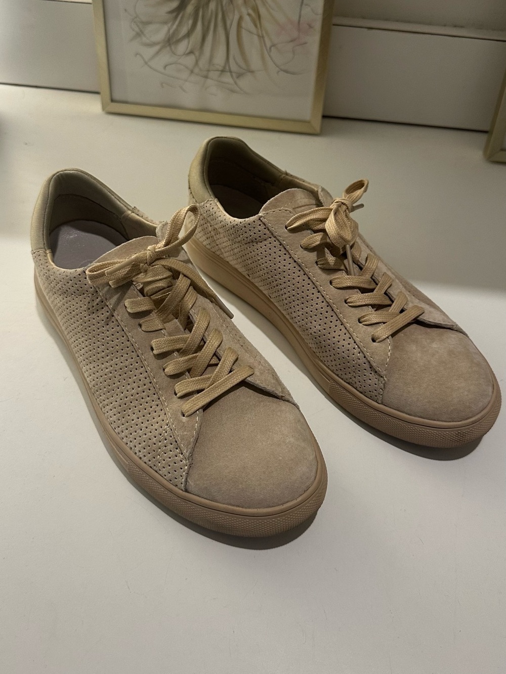 Clae Men's Casual Suede Lace-Up Sneakers in Beige. Sz 7